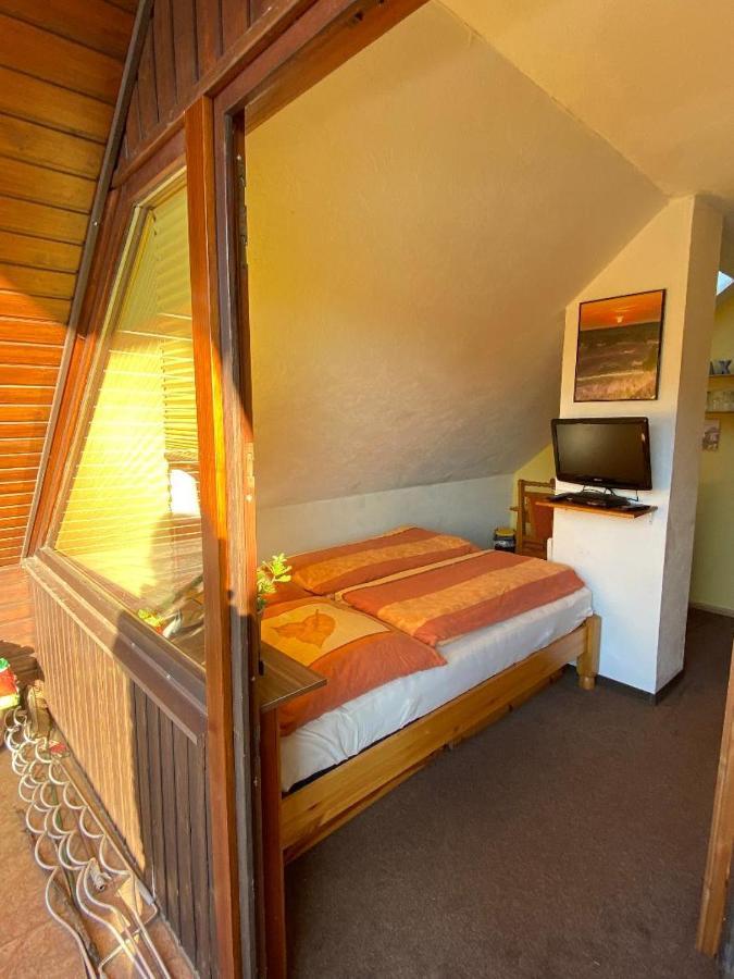 שנברדינגן Gemuetliches Zimmer Zentral In Der Lueneburger Heide מראה חיצוני תמונה